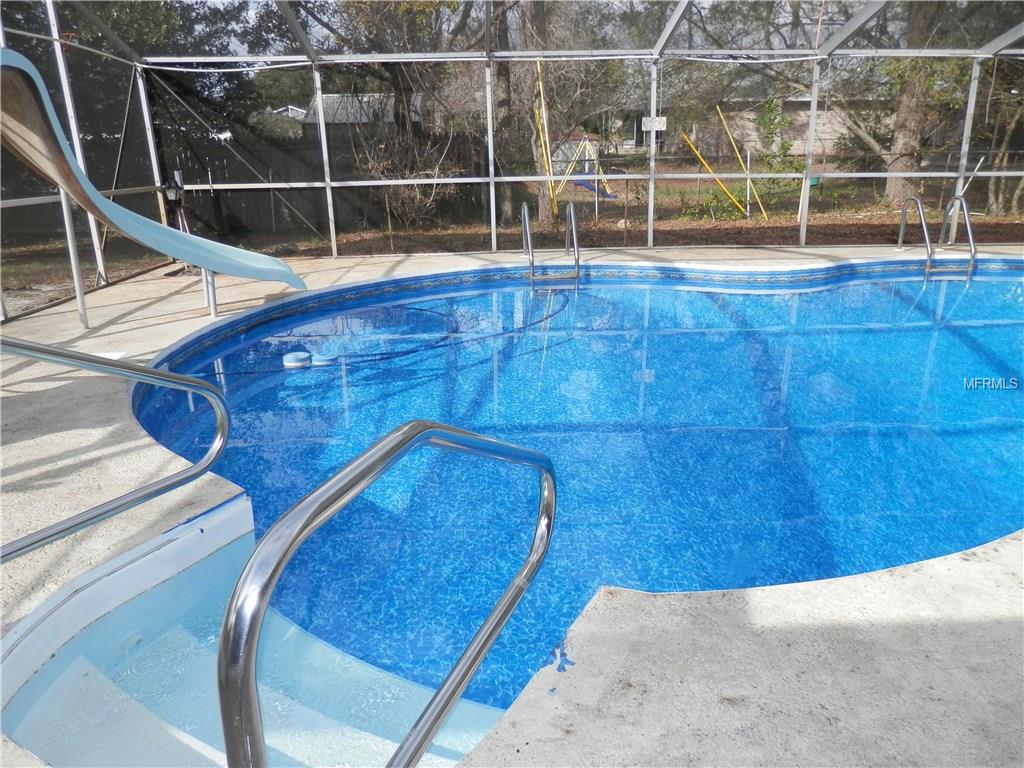 1739 SAXON BOULEVARD, DELTONA, Florida 32725, 3 Bedrooms Bedrooms, 10 Rooms Rooms,2 BathroomsBathrooms,Residential,For sale,SAXON,V4722933