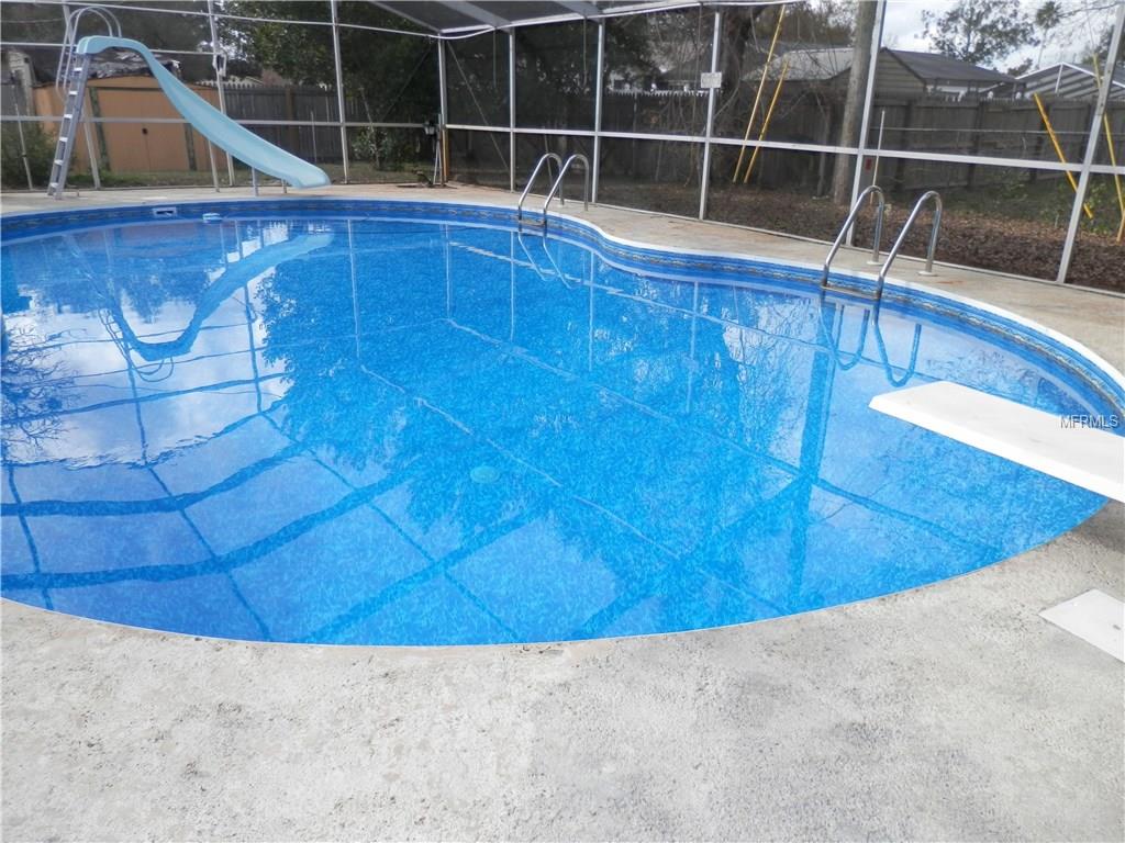 1739 SAXON BOULEVARD, DELTONA, Florida 32725, 3 Bedrooms Bedrooms, 10 Rooms Rooms,2 BathroomsBathrooms,Residential,For sale,SAXON,V4722933