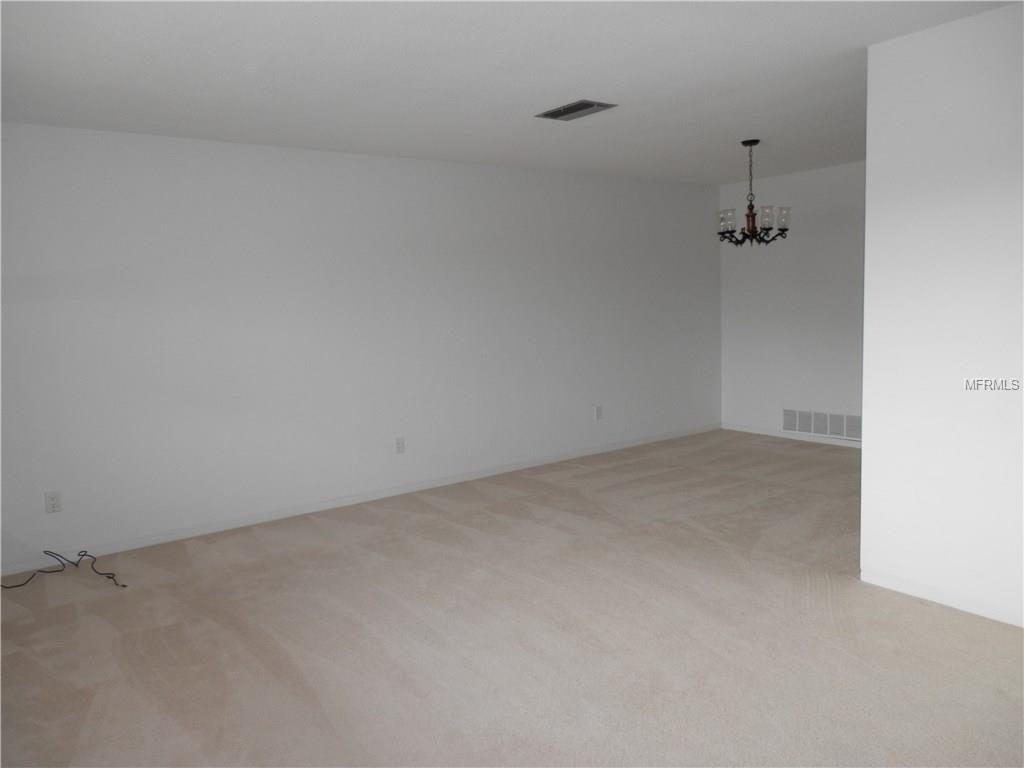 1739 SAXON BOULEVARD, DELTONA, Florida 32725, 3 Bedrooms Bedrooms, 10 Rooms Rooms,2 BathroomsBathrooms,Residential,For sale,SAXON,V4722933