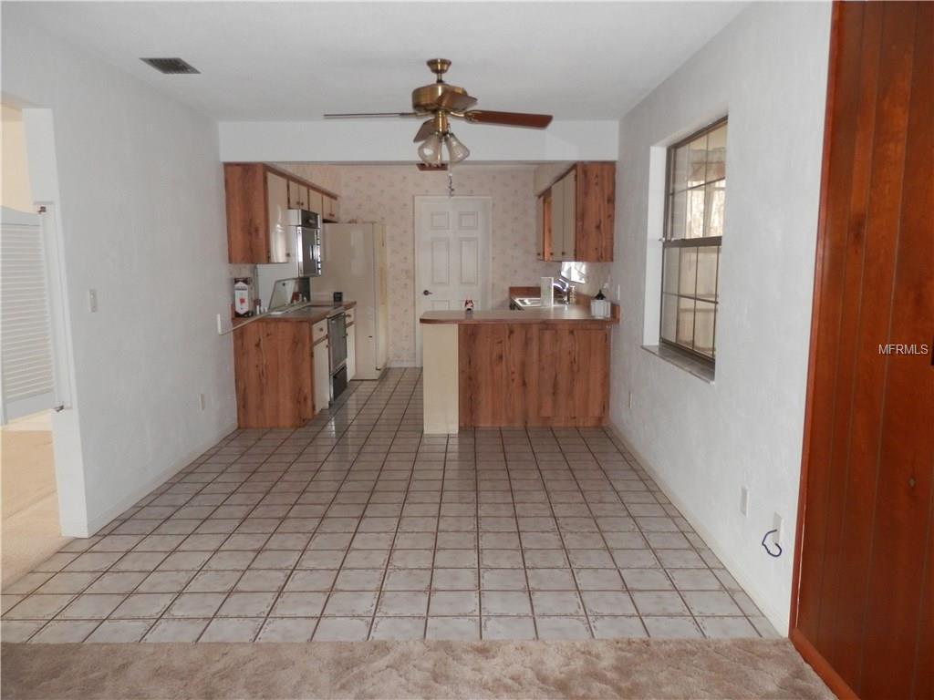 1739 SAXON BOULEVARD, DELTONA, Florida 32725, 3 Bedrooms Bedrooms, 10 Rooms Rooms,2 BathroomsBathrooms,Residential,For sale,SAXON,V4722933