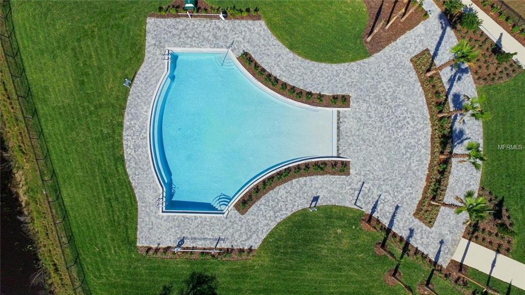 340 SUMMER SQUALL ROAD, DAVENPORT, Florida 33837, 5 Bedrooms Bedrooms, 9 Rooms Rooms,3 BathroomsBathrooms,Residential,For sale,SUMMER SQUALL,W7631581