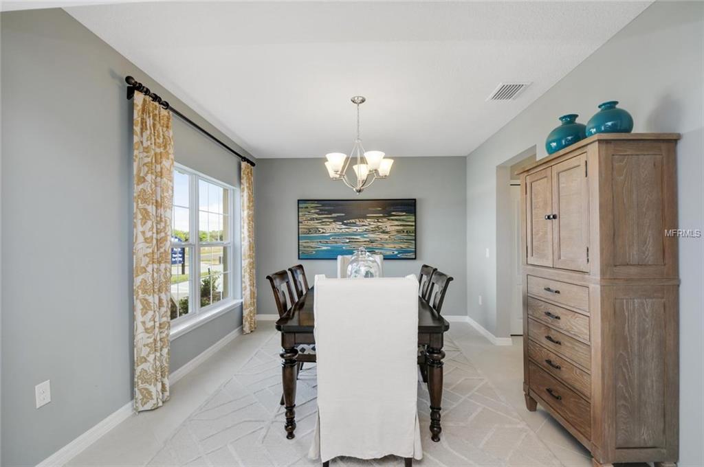 340 SUMMER SQUALL ROAD, DAVENPORT, Florida 33837, 5 Bedrooms Bedrooms, 9 Rooms Rooms,3 BathroomsBathrooms,Residential,For sale,SUMMER SQUALL,W7631581