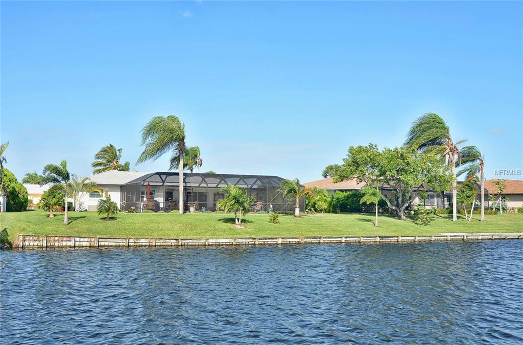 1704 SKLAR COURT, VENICE, Florida 34293, 2 Bedrooms Bedrooms, 5 Rooms Rooms,2 BathroomsBathrooms,Residential,For sale,SKLAR,N5914472