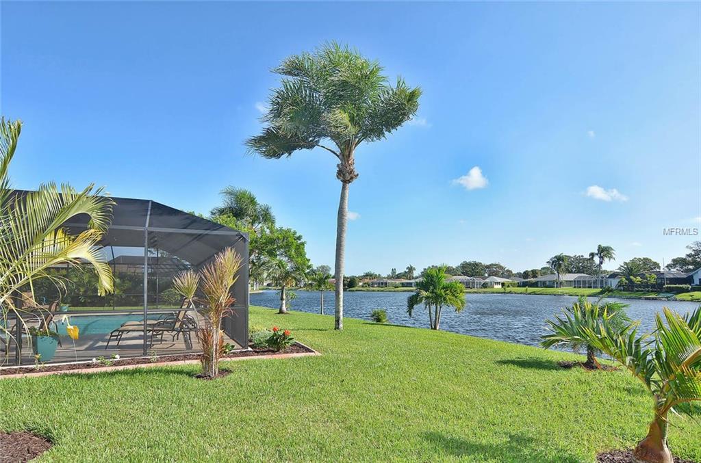 1704 SKLAR COURT, VENICE, Florida 34293, 2 Bedrooms Bedrooms, 5 Rooms Rooms,2 BathroomsBathrooms,Residential,For sale,SKLAR,N5914472