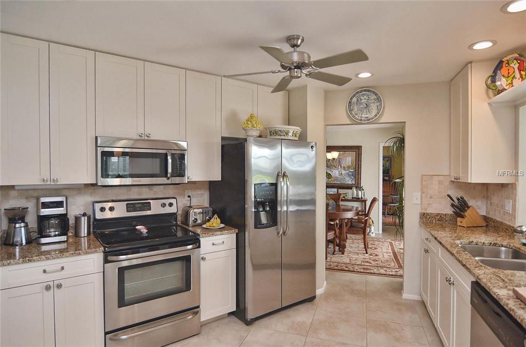 1704 SKLAR COURT, VENICE, Florida 34293, 2 Bedrooms Bedrooms, 5 Rooms Rooms,2 BathroomsBathrooms,Residential,For sale,SKLAR,N5914472