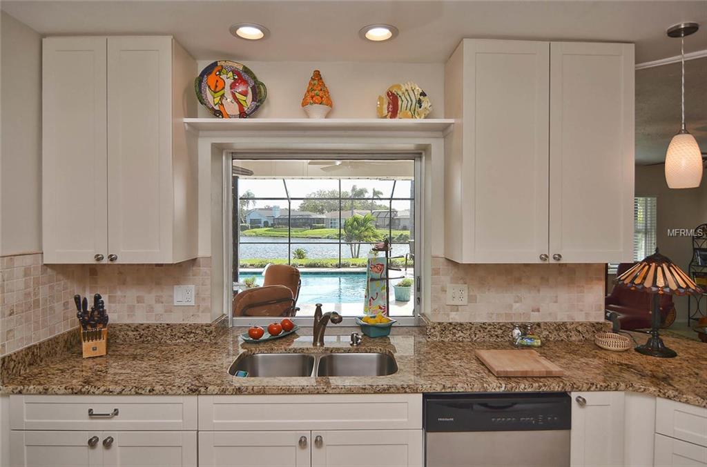 1704 SKLAR COURT, VENICE, Florida 34293, 2 Bedrooms Bedrooms, 5 Rooms Rooms,2 BathroomsBathrooms,Residential,For sale,SKLAR,N5914472