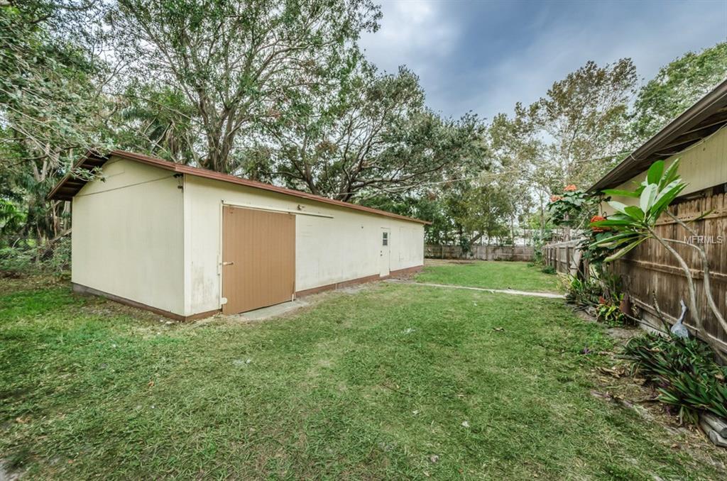1471 SAN CHRISTOPHER DRIVE, DUNEDIN, Florida 34698, 4 Bedrooms Bedrooms, 11 Rooms Rooms,2 BathroomsBathrooms,Residential,For sale,SAN CHRISTOPHER,U7839695