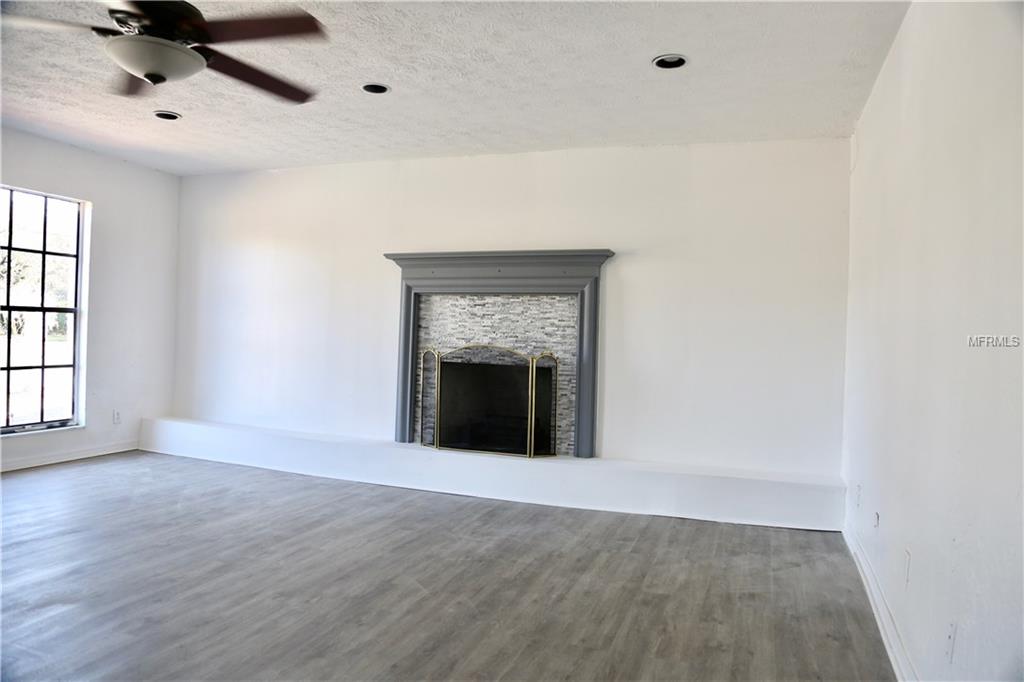 2535 MEADOWOOD DRIVE, NEW PORT RICHEY, Florida 34655, 4 Bedrooms Bedrooms, 5 Rooms Rooms,3 BathroomsBathrooms,Residential,For sale,MEADOWOOD,W7636256