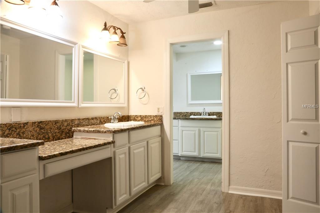 2535 MEADOWOOD DRIVE, NEW PORT RICHEY, Florida 34655, 4 Bedrooms Bedrooms, 5 Rooms Rooms,3 BathroomsBathrooms,Residential,For sale,MEADOWOOD,W7636256