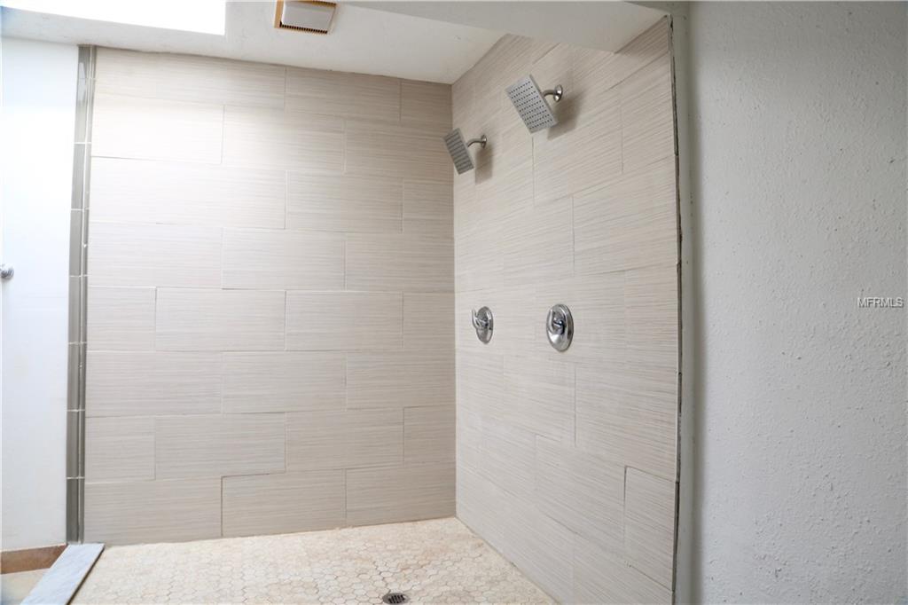 2535 MEADOWOOD DRIVE, NEW PORT RICHEY, Florida 34655, 4 Bedrooms Bedrooms, 5 Rooms Rooms,3 BathroomsBathrooms,Residential,For sale,MEADOWOOD,W7636256