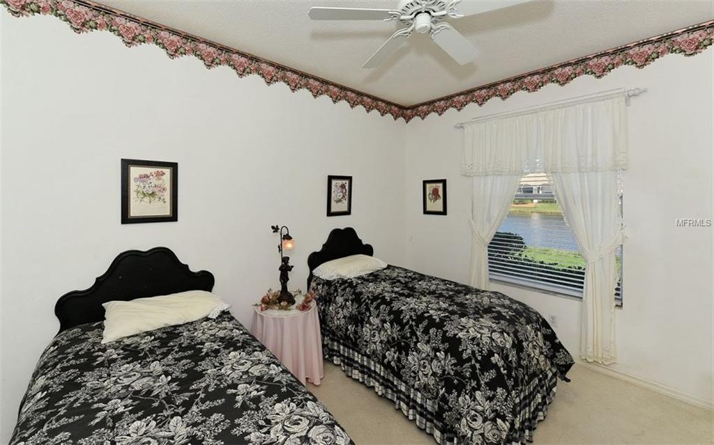 9601 CASTLE POINT DRIVE, SARASOTA, Florida 34238, 2 Bedrooms Bedrooms, 6 Rooms Rooms,2 BathroomsBathrooms,Residential,For sale,CASTLE POINT,A4206287