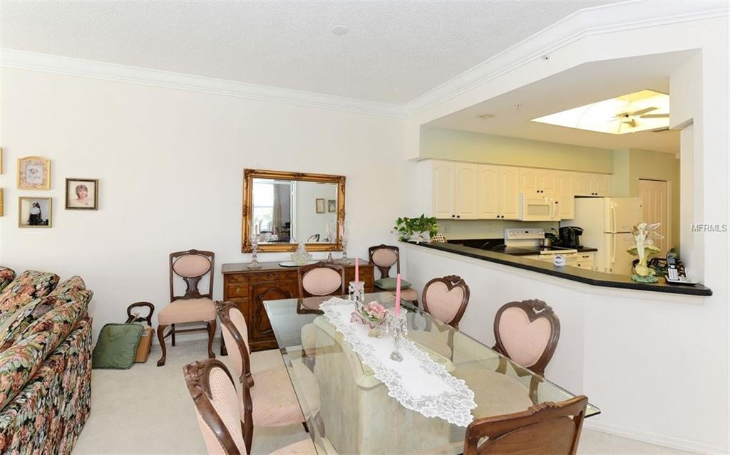 9601 CASTLE POINT DRIVE, SARASOTA, Florida 34238, 2 Bedrooms Bedrooms, 6 Rooms Rooms,2 BathroomsBathrooms,Residential,For sale,CASTLE POINT,A4206287