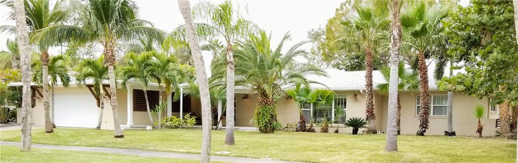 1040 MANDALAY AVENUE, CLEARWATER BEACH, Florida 33767, 3 Bedrooms Bedrooms, 6 Rooms Rooms,3 BathroomsBathrooms,Residential,For sale,MANDALAY,U7844275