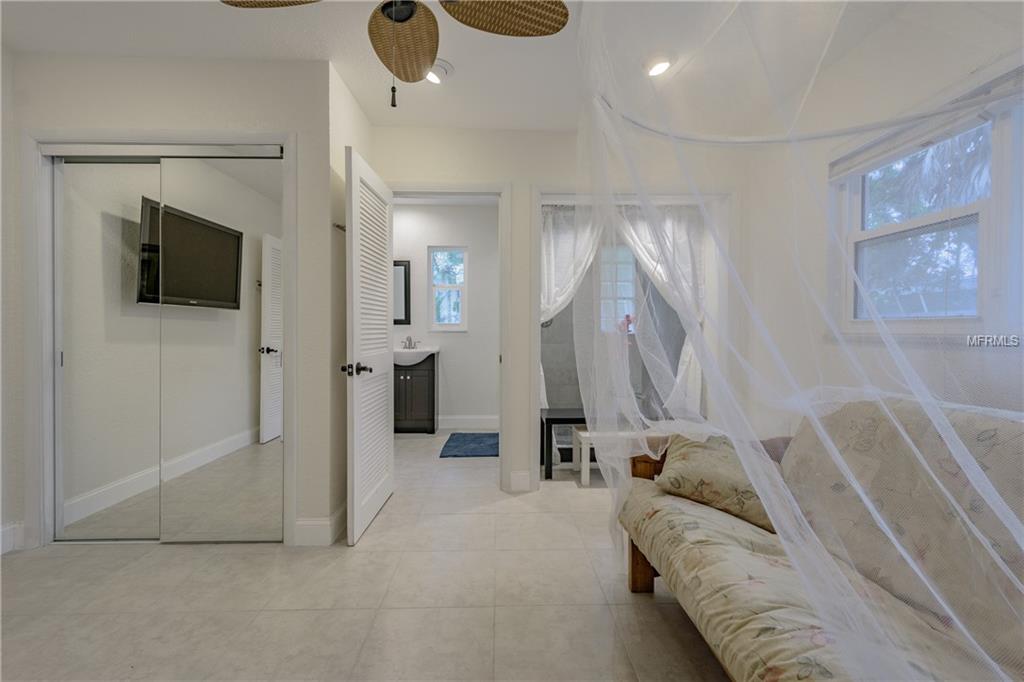1040 MANDALAY AVENUE, CLEARWATER BEACH, Florida 33767, 3 Bedrooms Bedrooms, 6 Rooms Rooms,3 BathroomsBathrooms,Residential,For sale,MANDALAY,U7844275