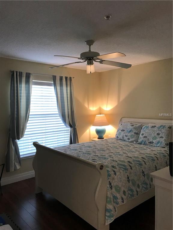 5401 FAIR OAKS STREET, BRADENTON, Florida 34203, 2 Bedrooms Bedrooms, 6 Rooms Rooms,2 BathroomsBathrooms,Residential,For sale,FAIR OAKS,A4209032