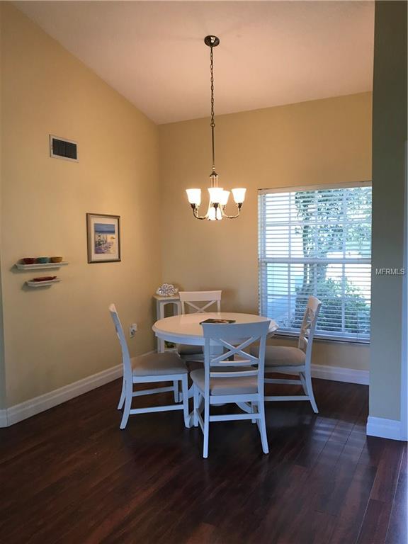 5401 FAIR OAKS STREET, BRADENTON, Florida 34203, 2 Bedrooms Bedrooms, 6 Rooms Rooms,2 BathroomsBathrooms,Residential,For sale,FAIR OAKS,A4209032