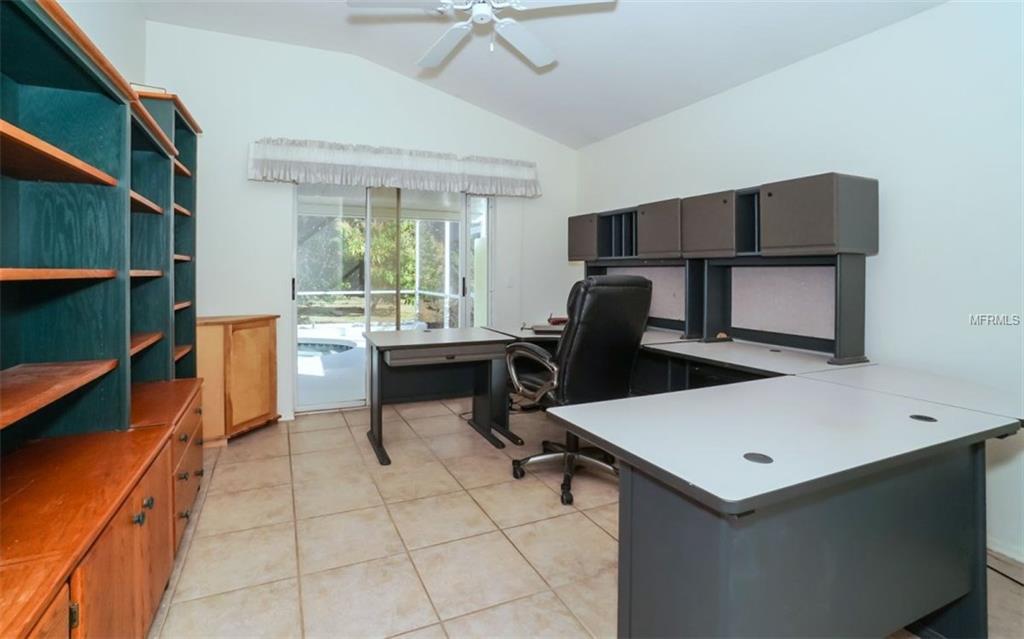 4338 BRECKENRIDGE WAY, SARASOTA, Florida 34235, 3 Bedrooms Bedrooms, 7 Rooms Rooms,2 BathroomsBathrooms,Residential,For sale,BRECKENRIDGE,A4210144