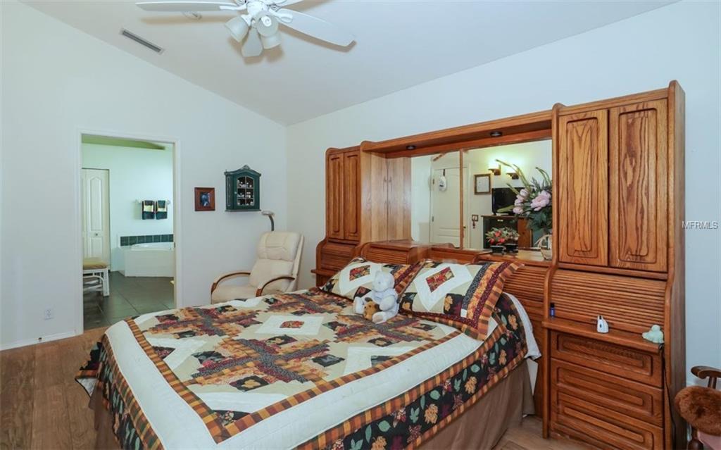 4338 BRECKENRIDGE WAY, SARASOTA, Florida 34235, 3 Bedrooms Bedrooms, 7 Rooms Rooms,2 BathroomsBathrooms,Residential,For sale,BRECKENRIDGE,A4210144
