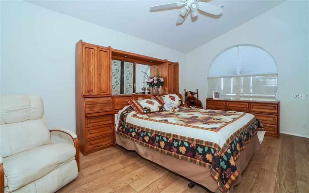 4338 BRECKENRIDGE WAY, SARASOTA, Florida 34235, 3 Bedrooms Bedrooms, 7 Rooms Rooms,2 BathroomsBathrooms,Residential,For sale,BRECKENRIDGE,A4210144