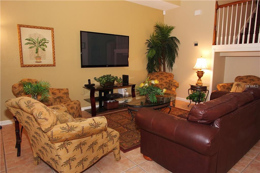 8185 FAN PALM WAY, KISSIMMEE, Florida 34747, 6 Bedrooms Bedrooms, 8 Rooms Rooms,3 BathroomsBathrooms,Residential,For sale,FAN PALM,O5533320