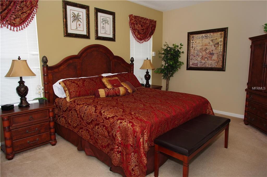 8185 FAN PALM WAY, KISSIMMEE, Florida 34747, 6 Bedrooms Bedrooms, 8 Rooms Rooms,3 BathroomsBathrooms,Residential,For sale,FAN PALM,O5533320