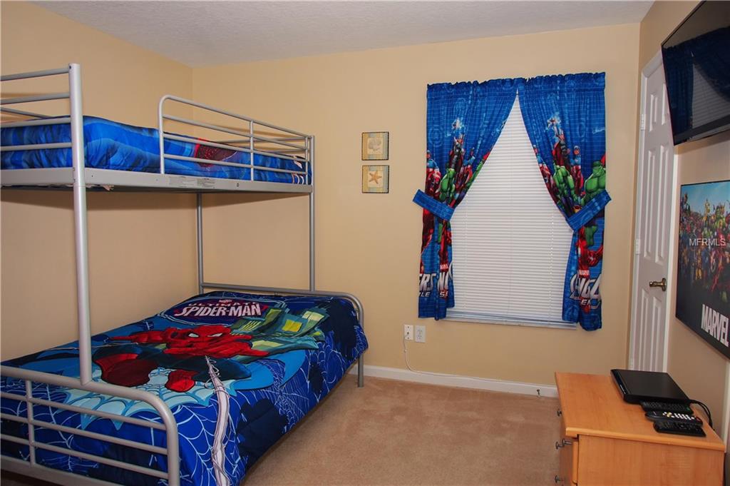 8185 FAN PALM WAY, KISSIMMEE, Florida 34747, 6 Bedrooms Bedrooms, 8 Rooms Rooms,3 BathroomsBathrooms,Residential,For sale,FAN PALM,O5533320