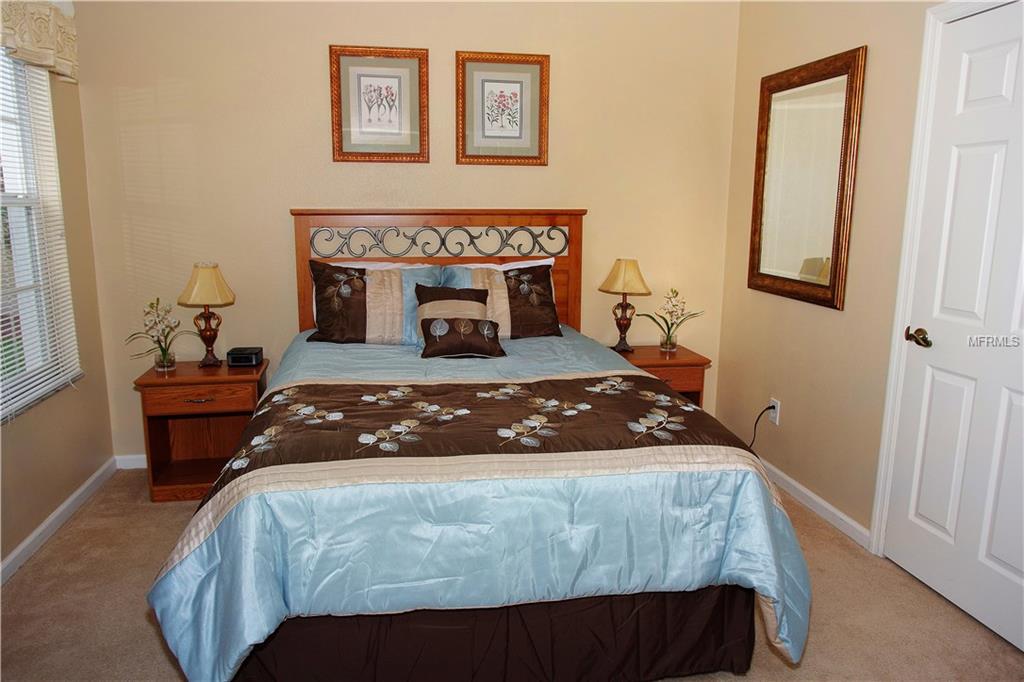 8185 FAN PALM WAY, KISSIMMEE, Florida 34747, 6 Bedrooms Bedrooms, 8 Rooms Rooms,3 BathroomsBathrooms,Residential,For sale,FAN PALM,O5533320