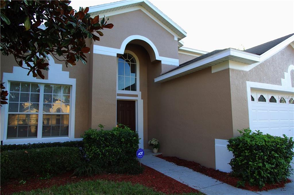 8185 FAN PALM WAY, KISSIMMEE, Florida 34747, 6 Bedrooms Bedrooms, 8 Rooms Rooms,3 BathroomsBathrooms,Residential,For sale,FAN PALM,O5533320