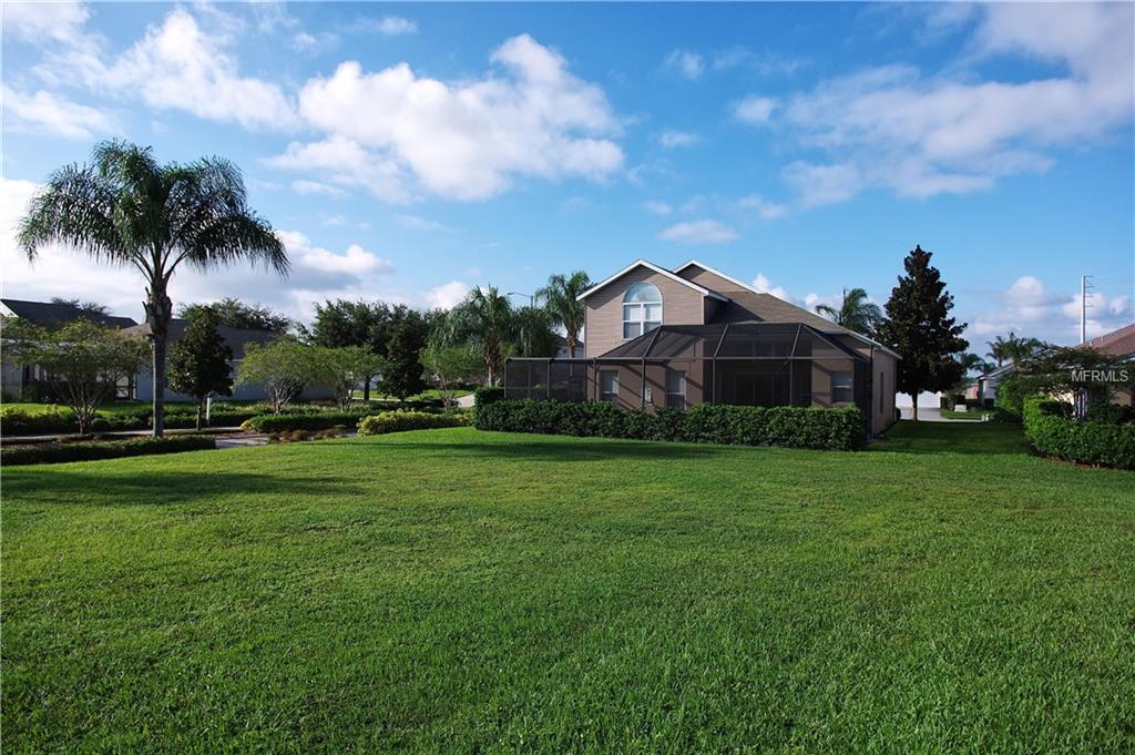 8185 FAN PALM WAY, KISSIMMEE, Florida 34747, 6 Bedrooms Bedrooms, 8 Rooms Rooms,3 BathroomsBathrooms,Residential,For sale,FAN PALM,O5533320