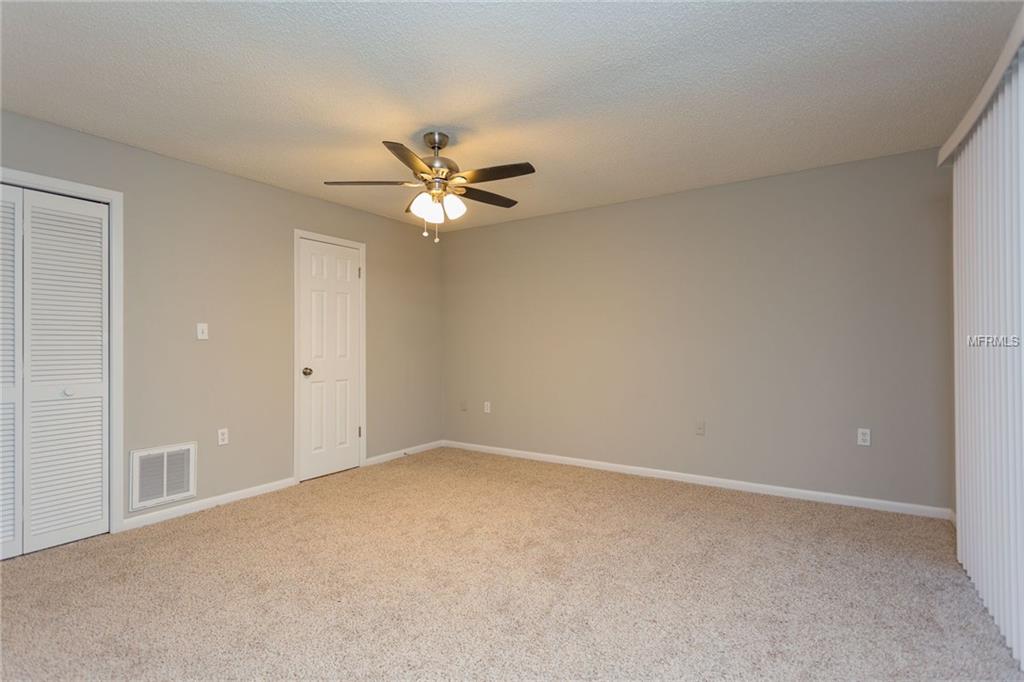 8507 FOX HOLLOW DRIVE, PORT RICHEY, Florida 34668, 3 Bedrooms Bedrooms, 6 Rooms Rooms,2 BathroomsBathrooms,Residential,For sale,FOX HOLLOW,T2919290