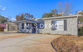 8507 FOX HOLLOW DRIVE, PORT RICHEY, Florida 34668, 3 Bedrooms Bedrooms, 6 Rooms Rooms,2 BathroomsBathrooms,Residential,For sale,FOX HOLLOW,T2919290