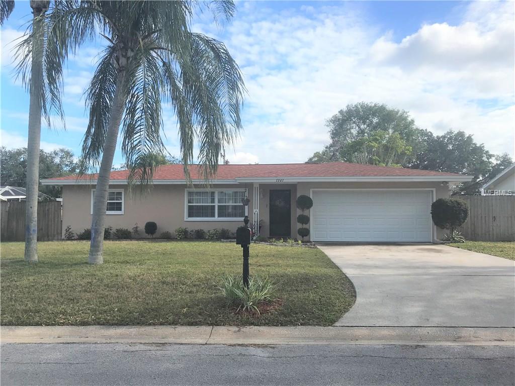 1361 WINDSOR DRIVE, CLEARWATER, Florida 33756, 3 Bedrooms Bedrooms, 6 Rooms Rooms,2 BathroomsBathrooms,Residential,For sale,WINDSOR,U7843574