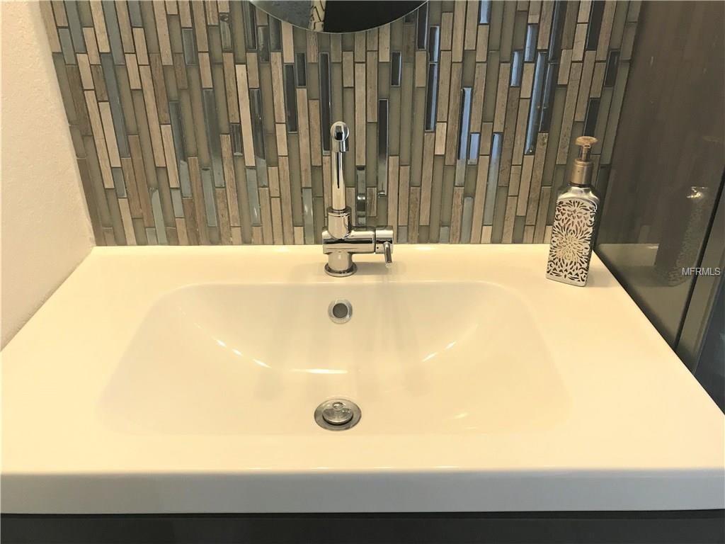 1361 WINDSOR DRIVE, CLEARWATER, Florida 33756, 3 Bedrooms Bedrooms, 6 Rooms Rooms,2 BathroomsBathrooms,Residential,For sale,WINDSOR,U7843574