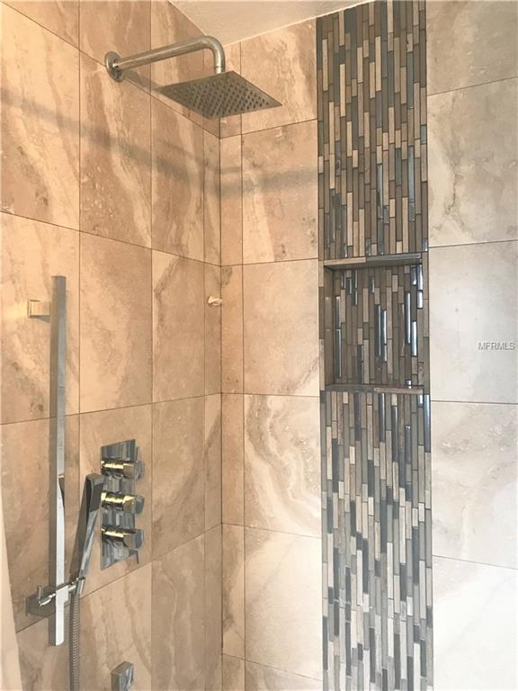 1361 WINDSOR DRIVE, CLEARWATER, Florida 33756, 3 Bedrooms Bedrooms, 6 Rooms Rooms,2 BathroomsBathrooms,Residential,For sale,WINDSOR,U7843574