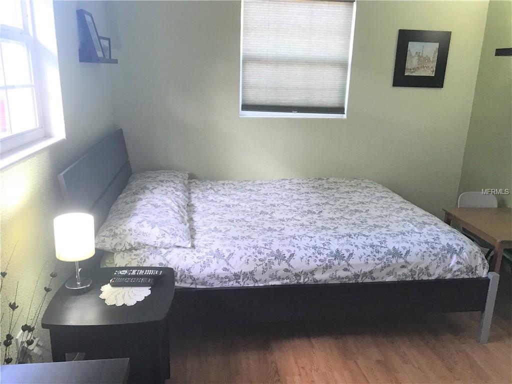 1361 WINDSOR DRIVE, CLEARWATER, Florida 33756, 3 Bedrooms Bedrooms, 6 Rooms Rooms,2 BathroomsBathrooms,Residential,For sale,WINDSOR,U7843574