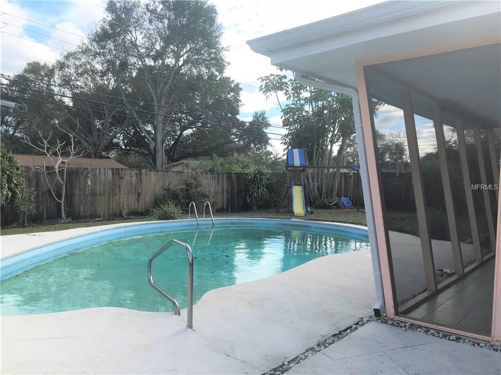 1361 WINDSOR DRIVE, CLEARWATER, Florida 33756, 3 Bedrooms Bedrooms, 6 Rooms Rooms,2 BathroomsBathrooms,Residential,For sale,WINDSOR,U7843574