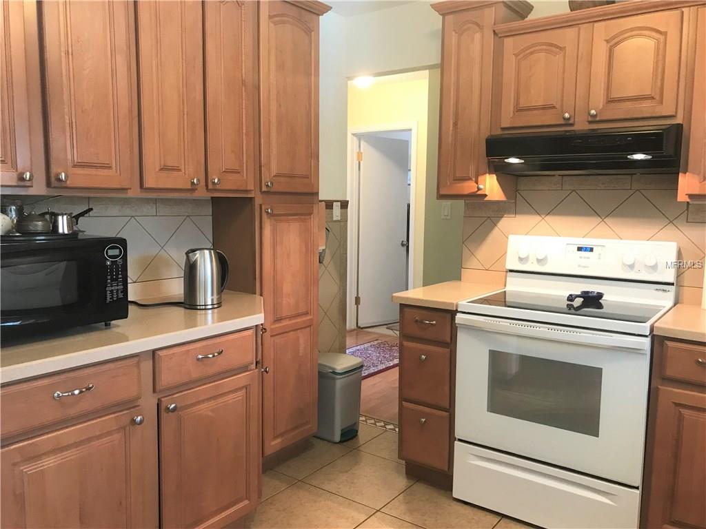 1361 WINDSOR DRIVE, CLEARWATER, Florida 33756, 3 Bedrooms Bedrooms, 6 Rooms Rooms,2 BathroomsBathrooms,Residential,For sale,WINDSOR,U7843574