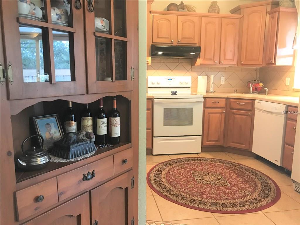 1361 WINDSOR DRIVE, CLEARWATER, Florida 33756, 3 Bedrooms Bedrooms, 6 Rooms Rooms,2 BathroomsBathrooms,Residential,For sale,WINDSOR,U7843574