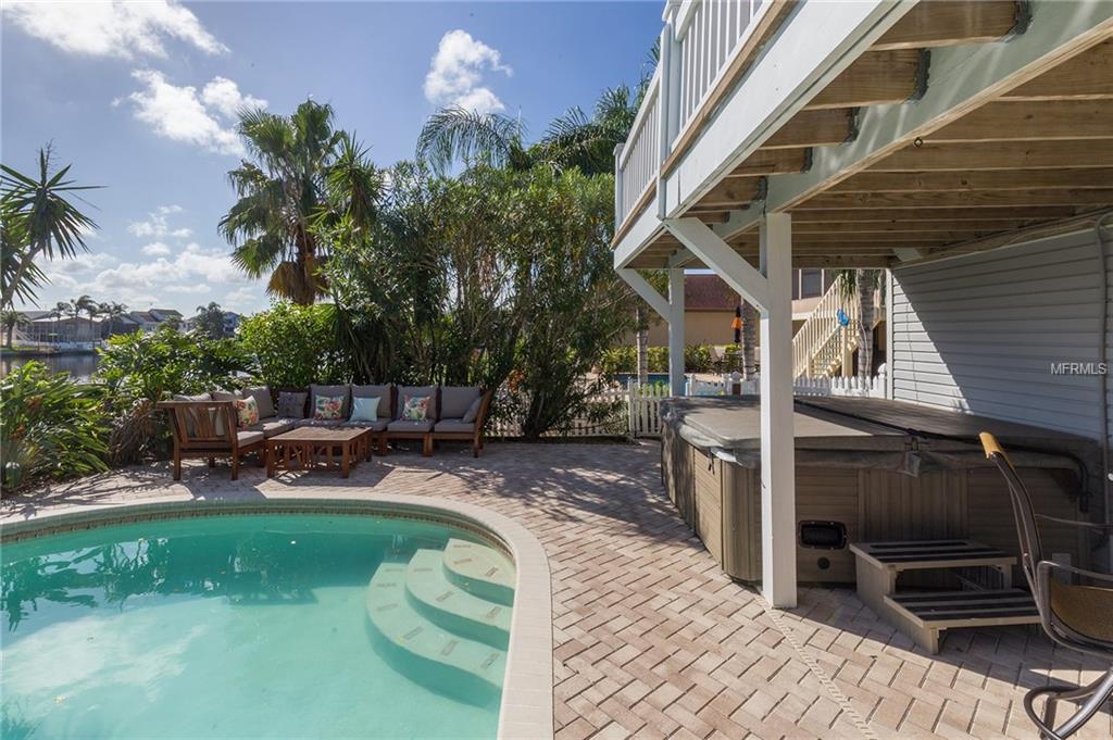 6306 BAYSIDE DRIVE, NEW PORT RICHEY, Florida 34652, 4 Bedrooms Bedrooms, 4 Rooms Rooms,3 BathroomsBathrooms,Residential,For sale,BAYSIDE,U7844283