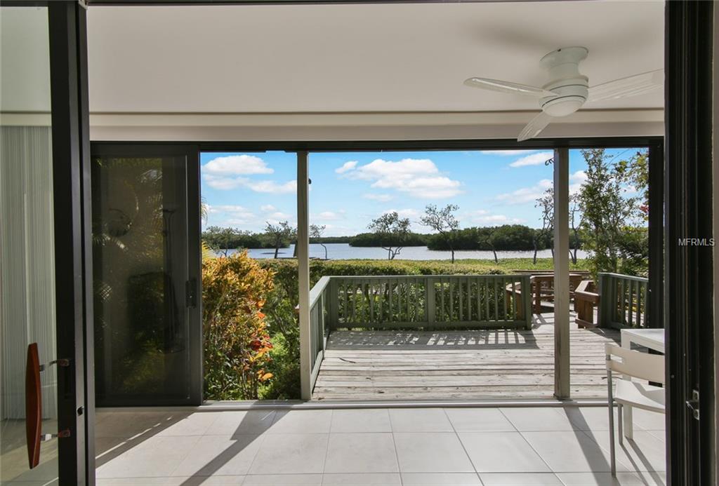 1510 PELICAN POINT DRIVE, SARASOTA, Florida 34231, 2 Bedrooms Bedrooms, 5 Rooms Rooms,3 BathroomsBathrooms,Residential,For sale,PELICAN POINT,A4208380