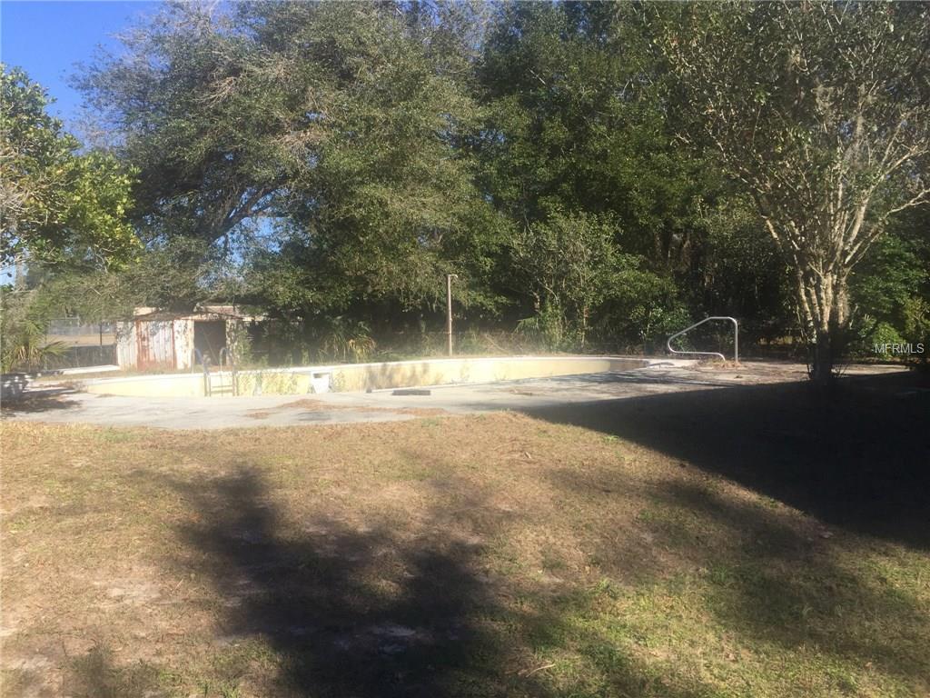 324 W CENTRAL AVENUE, BUSHNELL, Florida 33513, 4 Bedrooms Bedrooms, 3 Rooms Rooms,2 BathroomsBathrooms,Residential,For sale,CENTRAL,G4852349