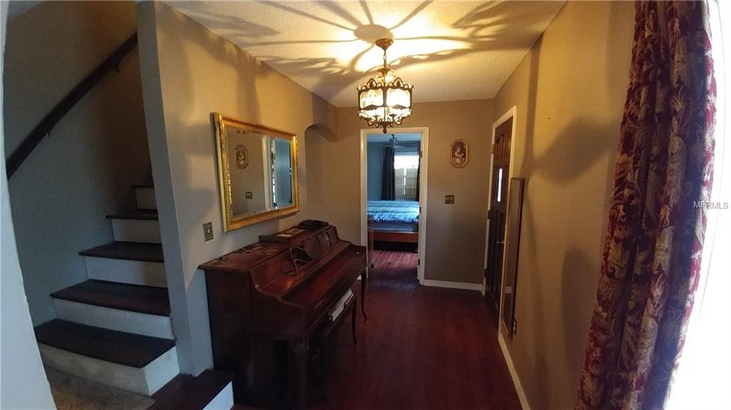 324 W CENTRAL AVENUE, BUSHNELL, Florida 33513, 4 Bedrooms Bedrooms, 3 Rooms Rooms,2 BathroomsBathrooms,Residential,For sale,CENTRAL,G4852349