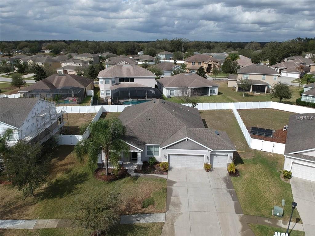 1518 RHODESWELL LANE, DOVER, Florida 33527, 4 Bedrooms Bedrooms, 7 Rooms Rooms,2 BathroomsBathrooms,Residential,For sale,RHODESWELL,T2927637