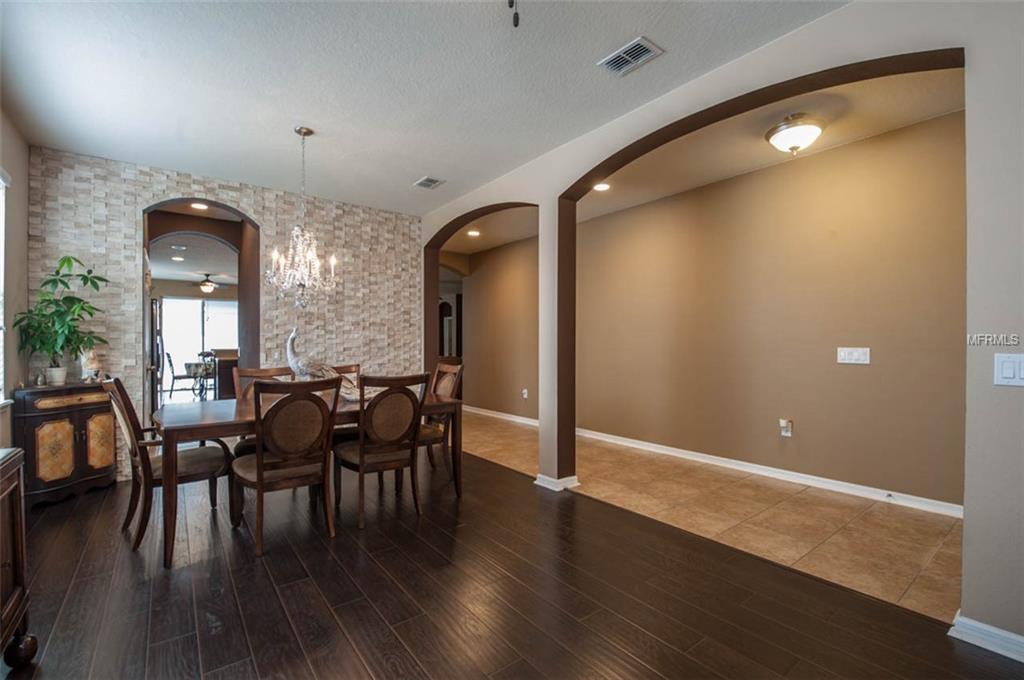 1518 RHODESWELL LANE, DOVER, Florida 33527, 4 Bedrooms Bedrooms, 7 Rooms Rooms,2 BathroomsBathrooms,Residential,For sale,RHODESWELL,T2927637