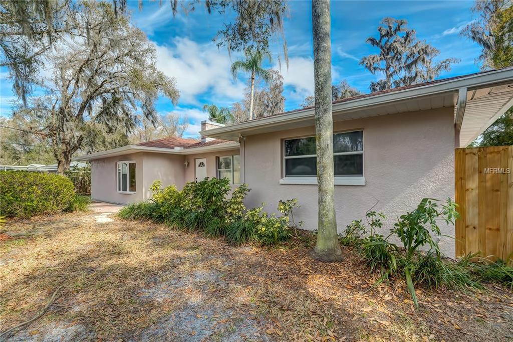 17919 CROOKED LANE, LUTZ, Florida 33548, 3 Bedrooms Bedrooms, 4 Rooms Rooms,2 BathroomsBathrooms,Residential,For sale,CROOKED,W7637830