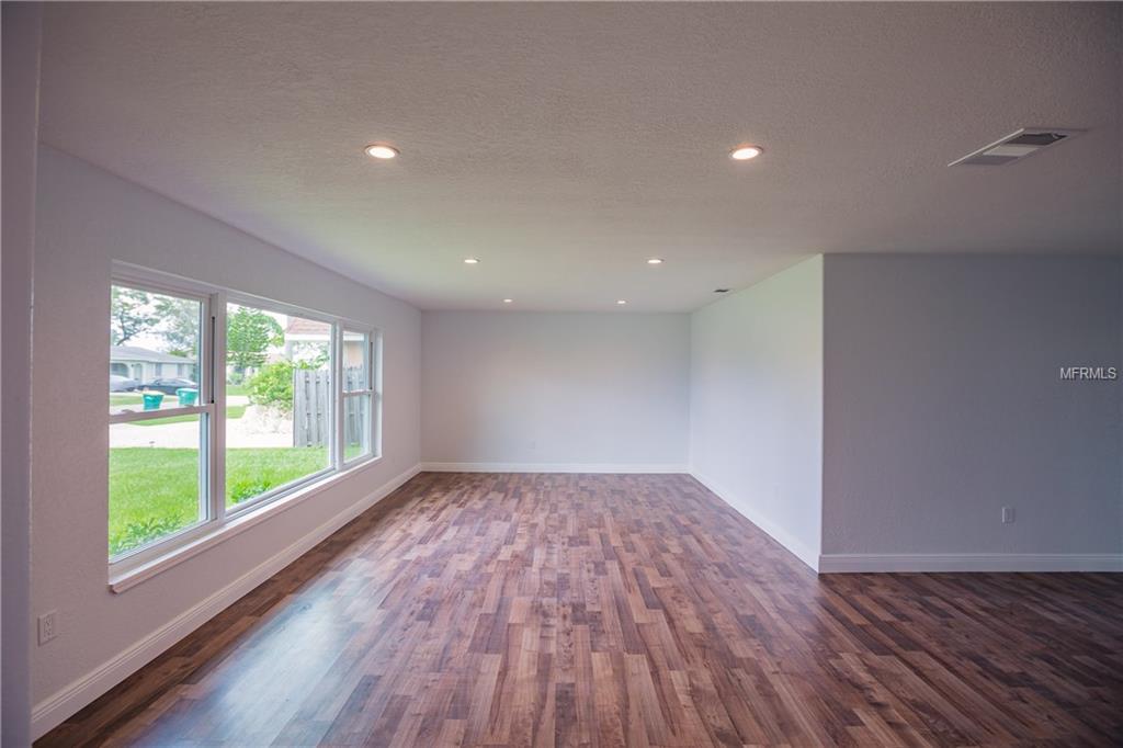 2470 IVANHOE STREET, PORT CHARLOTTE, Florida 33952, 3 Bedrooms Bedrooms, 9 Rooms Rooms,2 BathroomsBathrooms,Residential,For sale,IVANHOE,C7242960