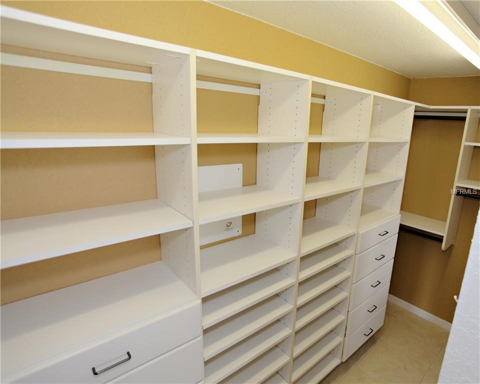 704 CANTERBURY LANE, KISSIMMEE, Florida 34741, 4 Bedrooms Bedrooms, 10 Rooms Rooms,2 BathroomsBathrooms,Residential,For sale,CANTERBURY,S4855000