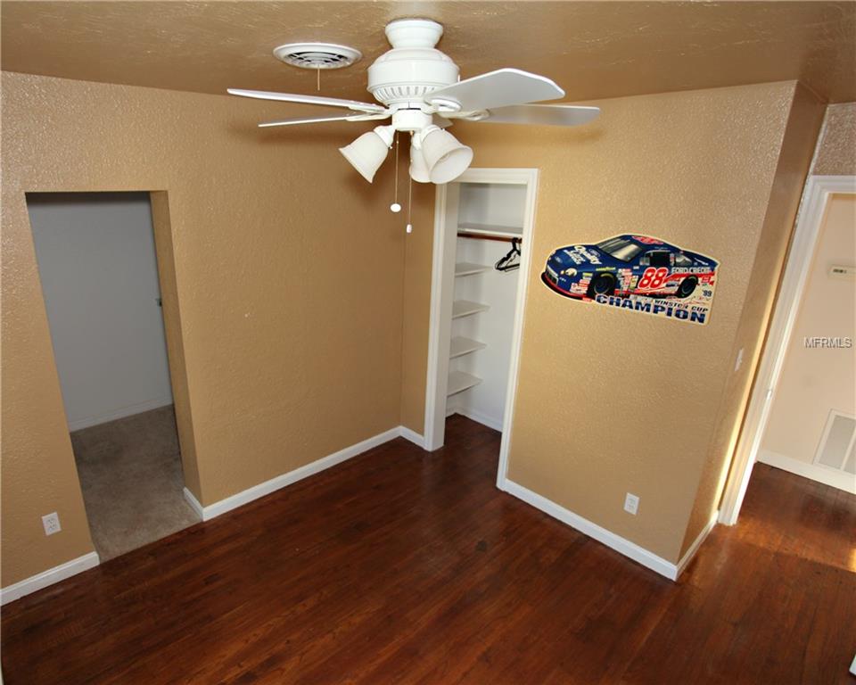 704 CANTERBURY LANE, KISSIMMEE, Florida 34741, 4 Bedrooms Bedrooms, 10 Rooms Rooms,2 BathroomsBathrooms,Residential,For sale,CANTERBURY,S4855000