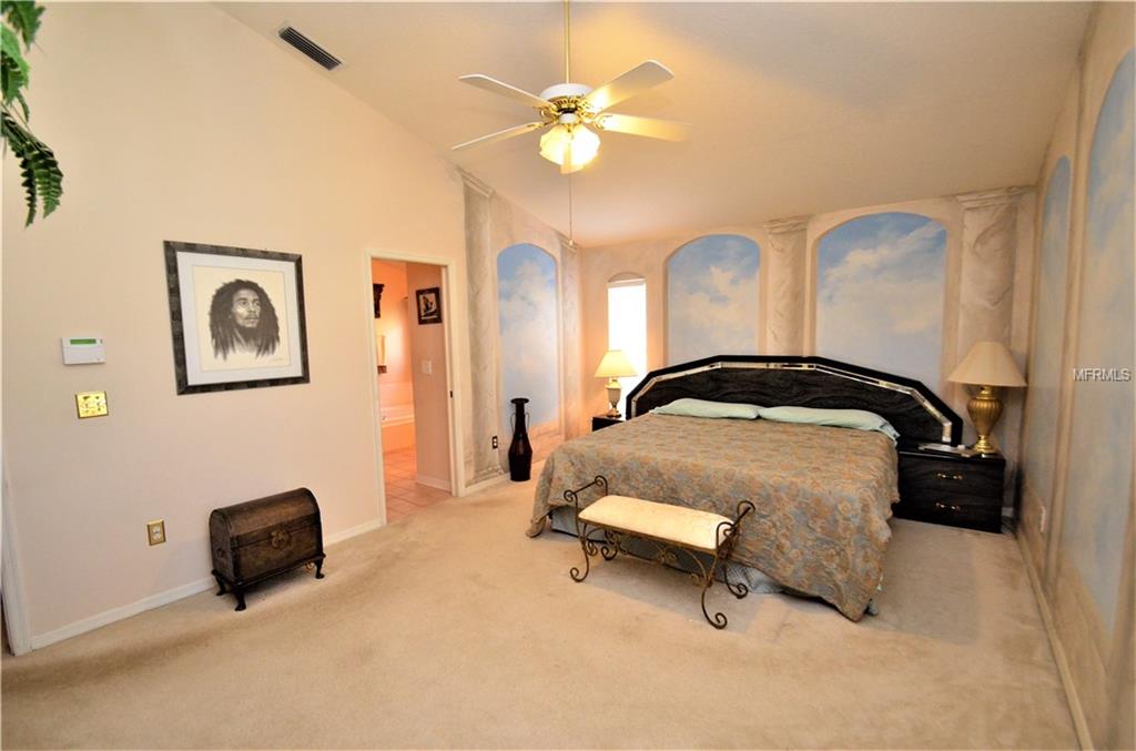 11847 DERBYSHIRE DRIVE, TAMPA, Florida 33626, 3 Bedrooms Bedrooms, 8 Rooms Rooms,2 BathroomsBathrooms,Residential,For sale,DERBYSHIRE,U7844925