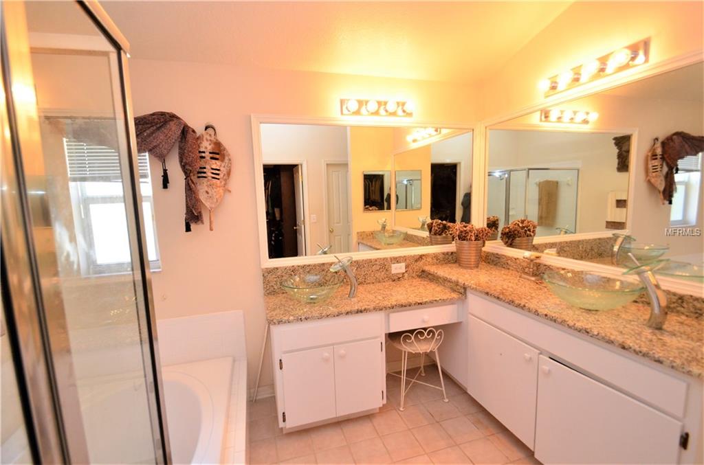 11847 DERBYSHIRE DRIVE, TAMPA, Florida 33626, 3 Bedrooms Bedrooms, 8 Rooms Rooms,2 BathroomsBathrooms,Residential,For sale,DERBYSHIRE,U7844925